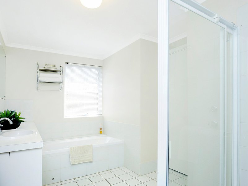 Photo - 1/20 Flinders Parade, Victor Harbor SA 5211 - Image 17