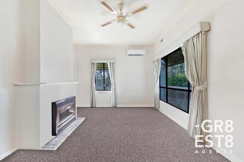 Photo - 120 Fowler Street, Moe VIC 3825 - Image 2