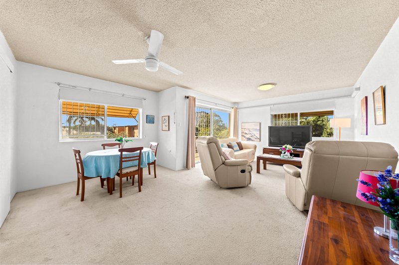 Photo - 1/20 Grove Street, Toowong QLD 4066 - Image 7