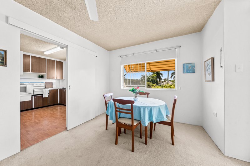 Photo - 1/20 Grove Street, Toowong QLD 4066 - Image 9