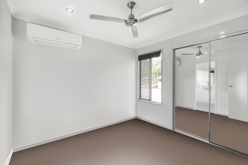 Photo - 1/20 Harmony Drive, Clinton QLD 4680 - Image 10
