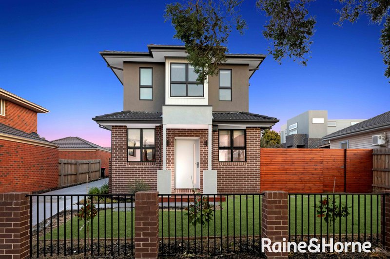 Photo - 1/20 Hayden Road, Clayton South VIC 3169 - Image 2