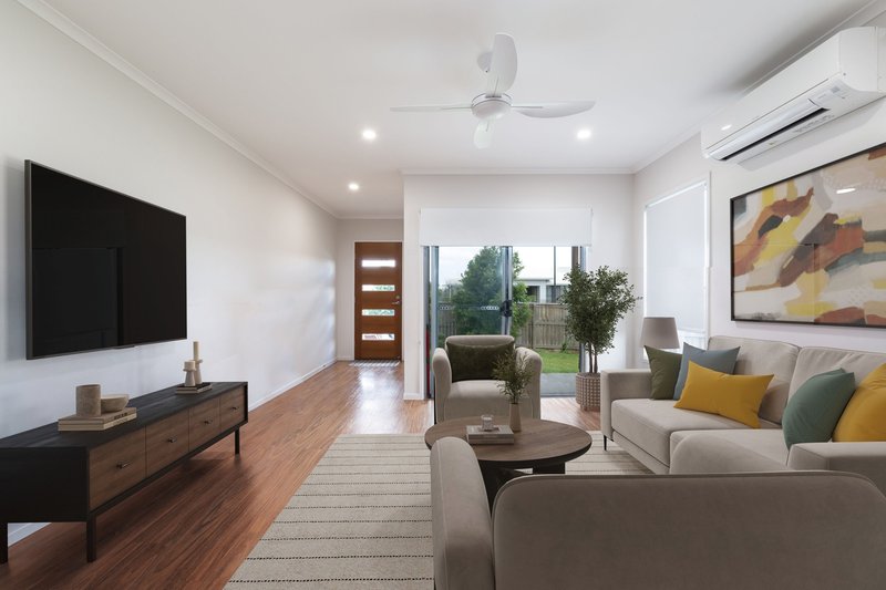 Photo - 1/20 Jeanine Crescent, Nirimba QLD 4551 - Image 1