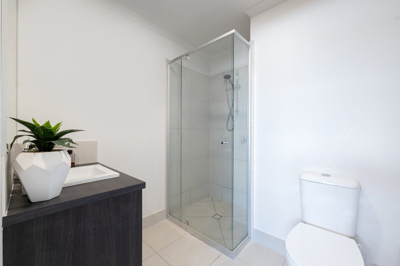 Photo - 1/20 Jeanine Crescent, Nirimba QLD 4551 - Image 7