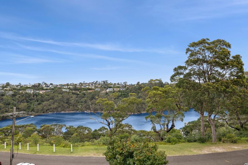 Photo - 120 Killarney Drive, Killarney Heights NSW 2087 - Image 2