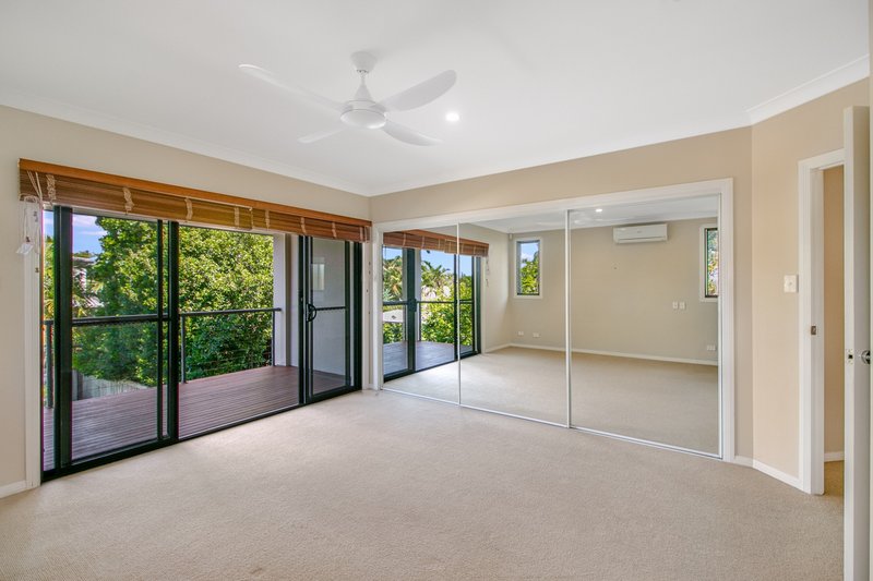 Photo - 1/20 Korina Avenue, Coolangatta QLD 4225 - Image 3