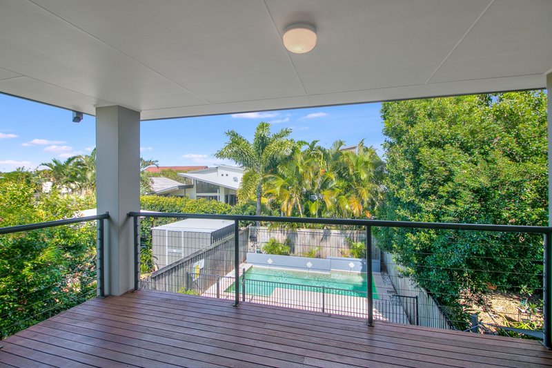 Photo - 1/20 Korina Avenue, Coolangatta QLD 4225 - Image 11