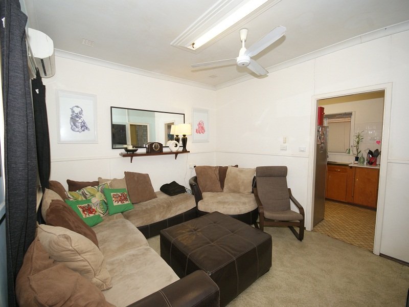 Photo - 120 Lewington Street, Rockingham WA 6168 - Image 7