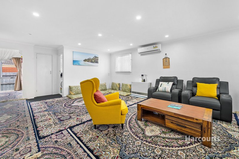 Photo - 1/20 Louis Street, Doveton VIC 3177 - Image 3