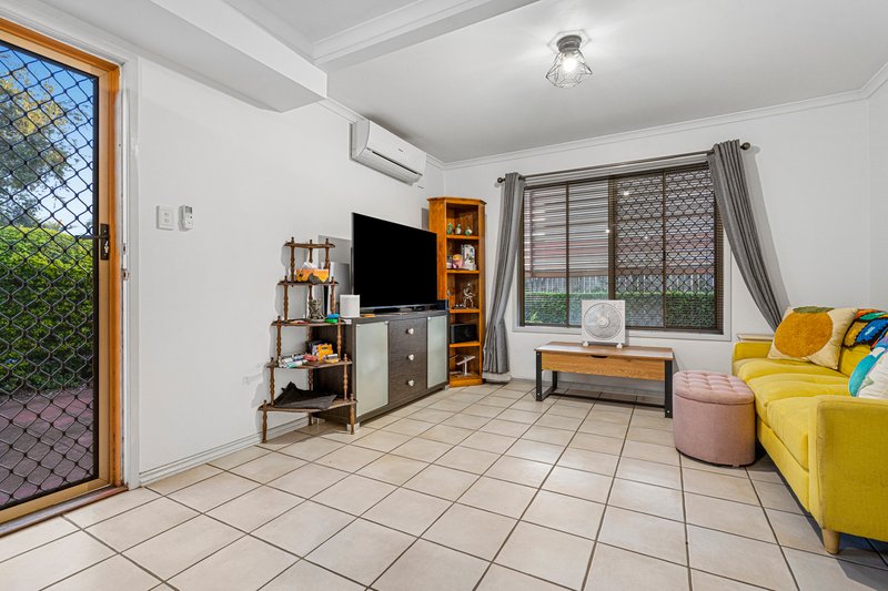 Photo - 1/20 Lowry Street, North Ipswich QLD 4305 - Image 4