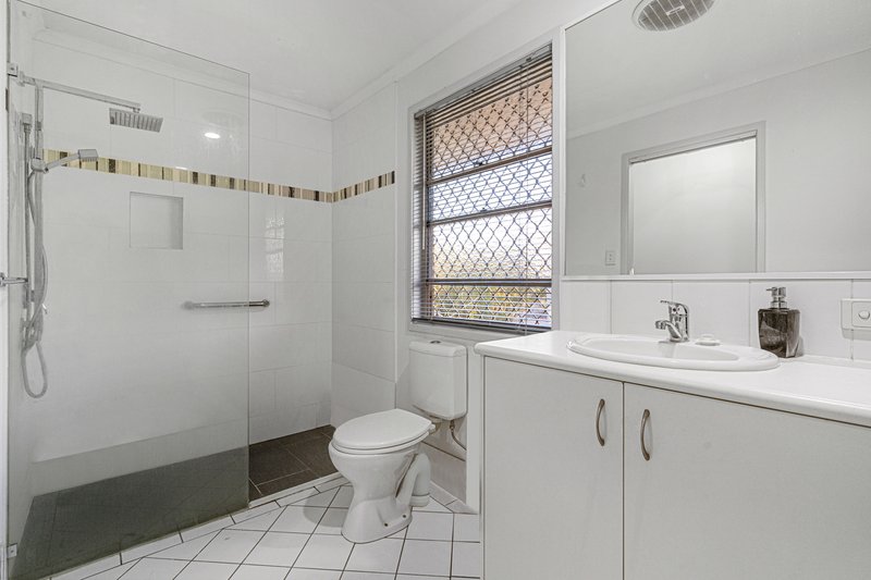 Photo - 1/20 Lowry Street, North Ipswich QLD 4305 - Image 10
