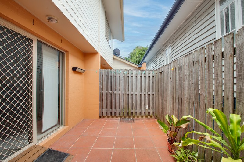 Photo - 1/20 Lowry Street, North Ipswich QLD 4305 - Image 14