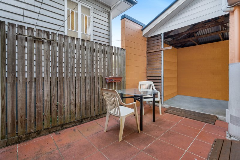 Photo - 1/20 Lowry Street, North Ipswich QLD 4305 - Image 16