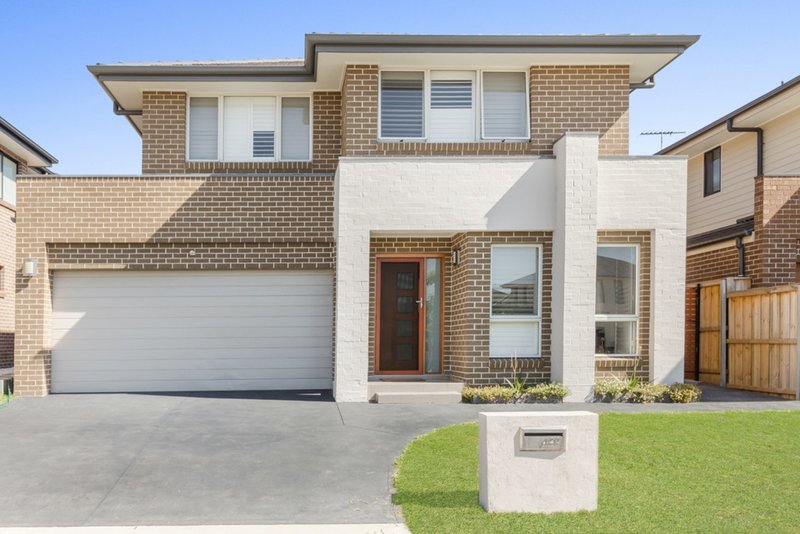 120 Maddecks Ave , Moorebank NSW 2170