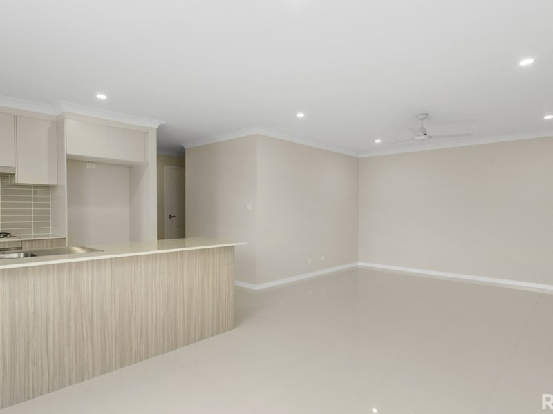 Photo - 1/20 Manning Court, Pimpama QLD 4209 - Image 2