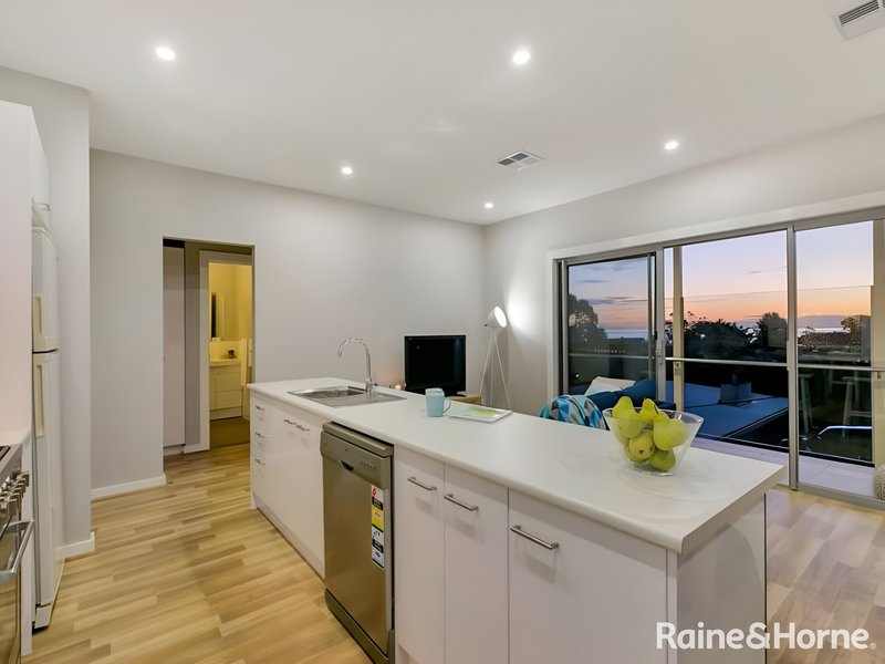 Photo - 1/20 Maturin Avenue, Christies Beach SA 5165 - Image 7