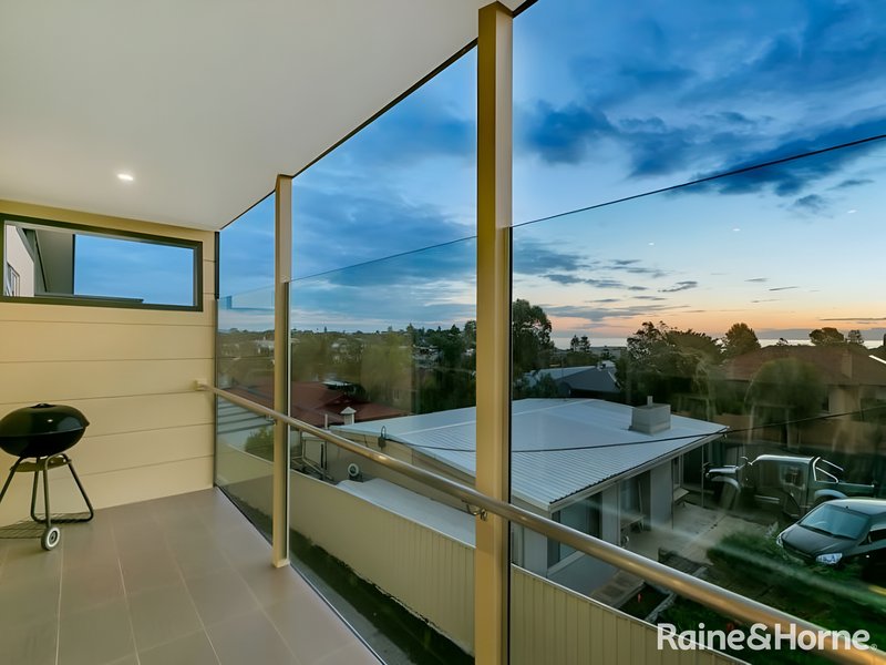 Photo - 1/20 Maturin Avenue, Christies Beach SA 5165 - Image 10