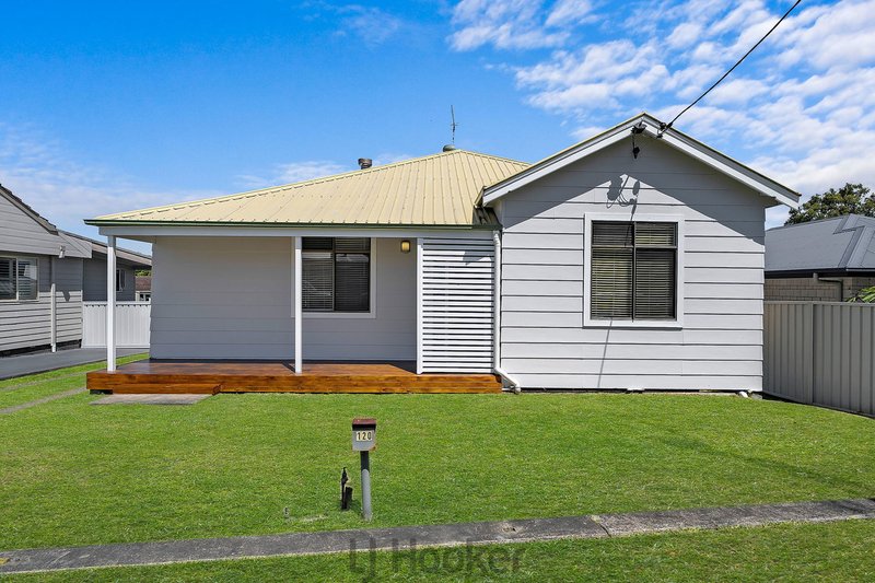 Photo - 120 Medcalf Street, Warners Bay NSW 2282 - Image 2