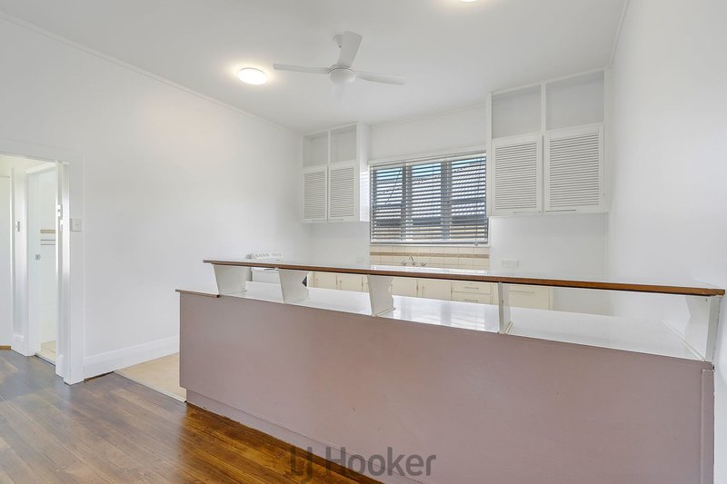 Photo - 120 Medcalf Street, Warners Bay NSW 2282 - Image 5