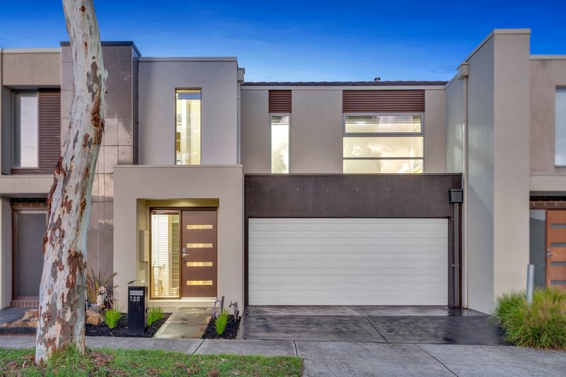 120 Moor Park Drive, Craigieburn VIC 3064