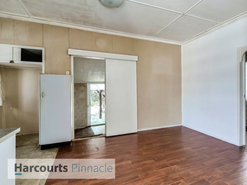 Photo - 120 Normanhurst Road, Boondall QLD 4034 - Image 4