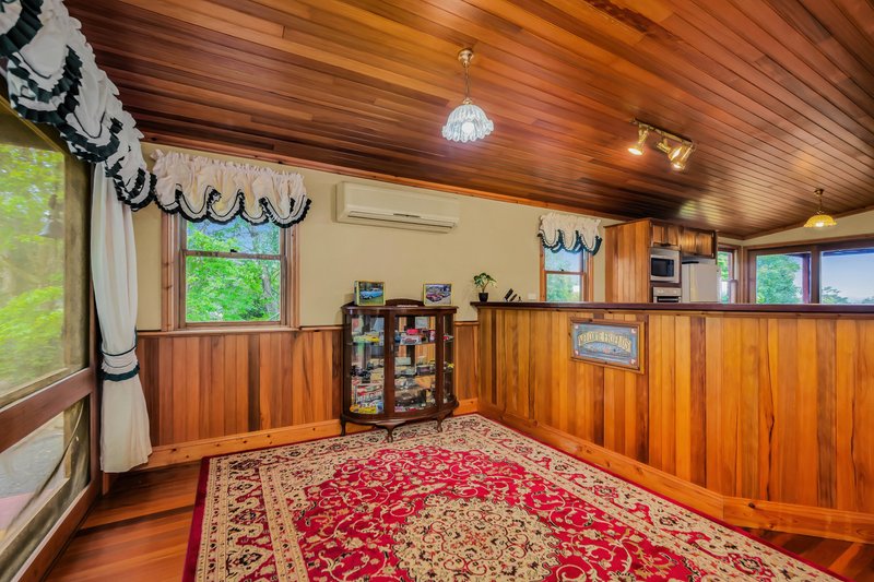 Photo - 120 Oaks Road, Thirlmere NSW 2572 - Image 6