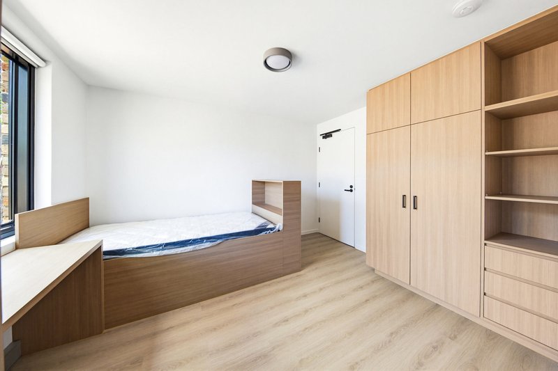 Photo - 1/20 Pine Street, Hawthorn VIC 3122 - Image 3