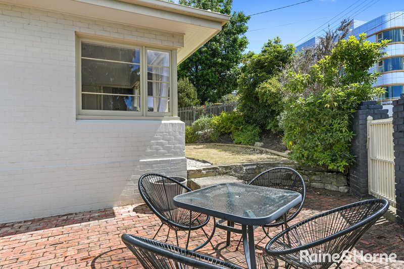 Photo - 1/20 Richardson Avenue, Dynnyrne TAS 7005 - Image 24