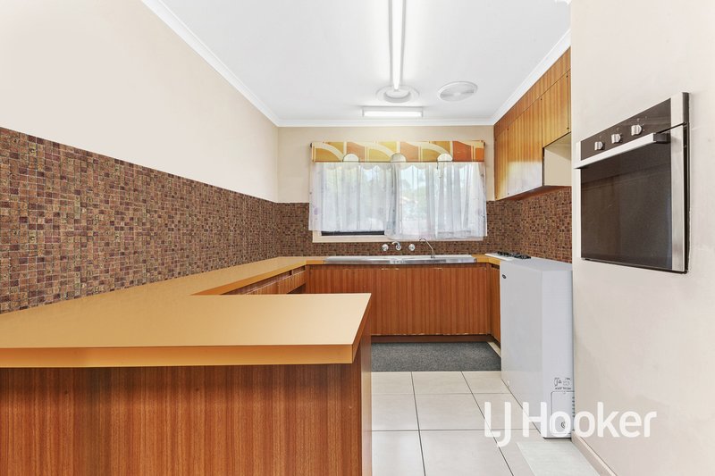 Photo - 1/20 Robjant Street, Hampton Park VIC 3976 - Image 4