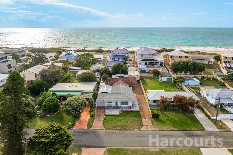 Photo - 1/20 Sharland Street, Halls Head WA 6210 - Image 19