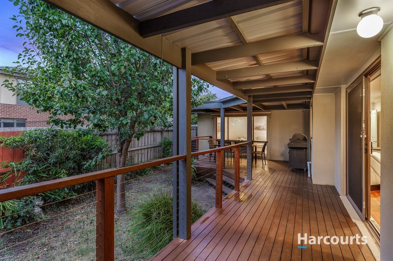 Photo - 1/20 Stamford Crescent, Rowville VIC 3178 - Image 11