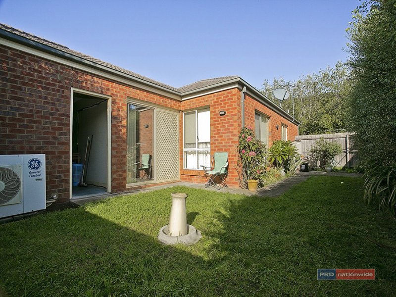 Photo - 1/20 Stawell Street, Werribee VIC 3030 - Image 7