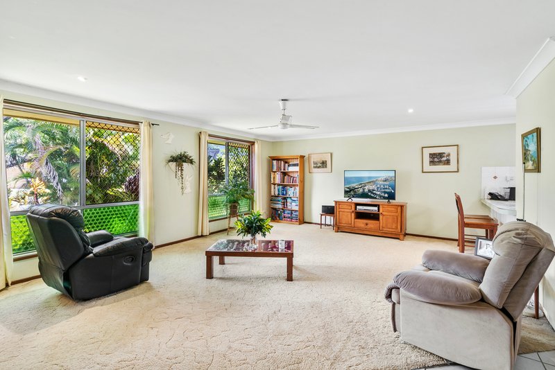 Photo - 120 Sunset Boulevard, Tweed Heads West NSW 2485 - Image 3