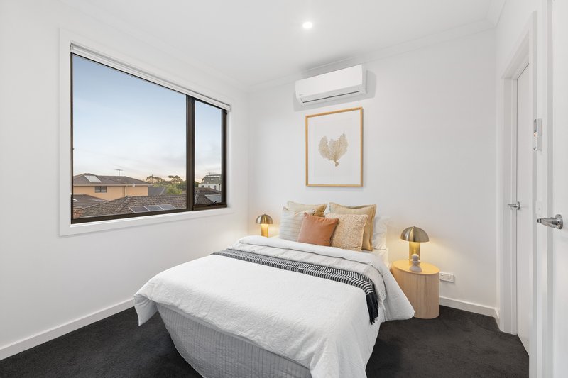 Photo - 1/20 Thompson Street, Clayton VIC 3168 - Image 6