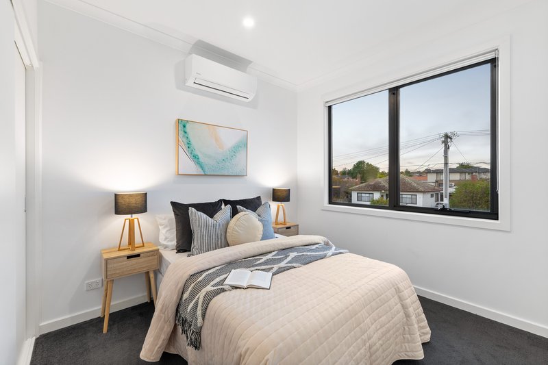 Photo - 1/20 Thompson Street, Clayton VIC 3168 - Image 7
