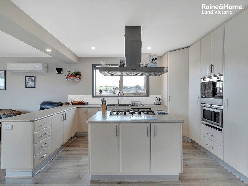 Photo - 120 Tillys Road, Lara VIC 3212 - Image 9