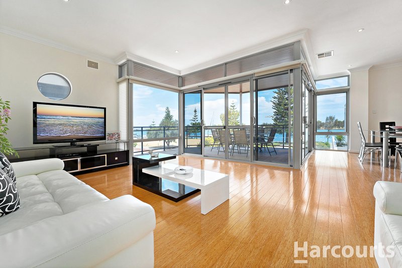 Photo - 1/20 Vivaldi Drive, Mandurah WA 6210 - Image 9