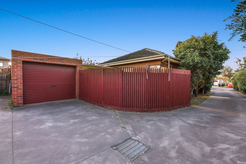 Photo - 1/20 Whitworth Avenue, Springvale VIC 3171 - Image 14