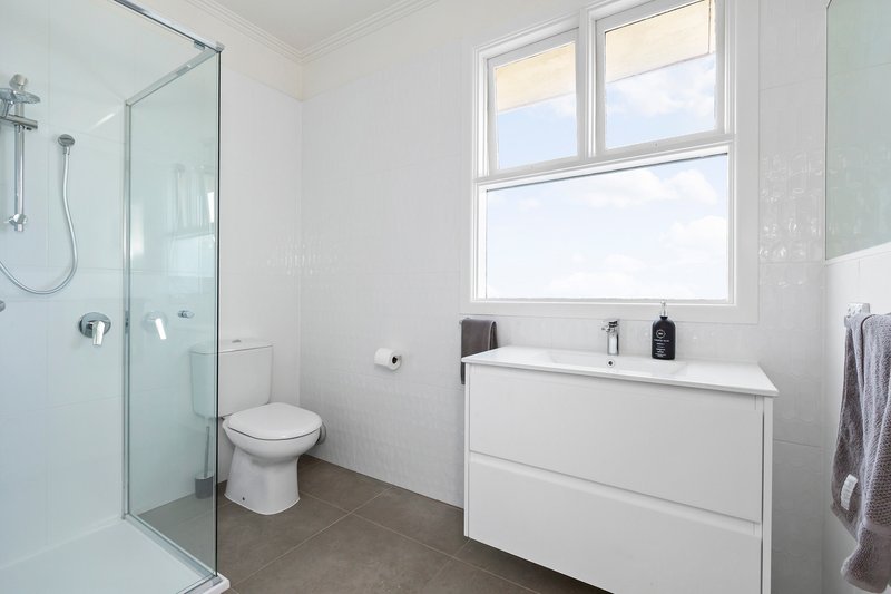 Photo - 120 Williams Street, Frankston VIC 3199 - Image 8