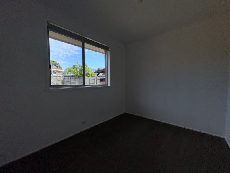 Photo - 1/200 Gladstone Road, Dandenong North VIC 3175 - Image 12