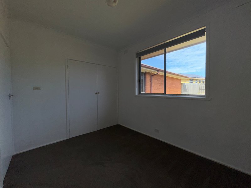 Photo - 1/200 Gladstone Road, Dandenong North VIC 3175 - Image 13