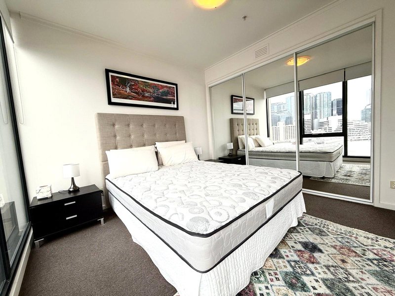 Photo - 1200/63 Whiteman Street, Southbank VIC 3006 - Image 8