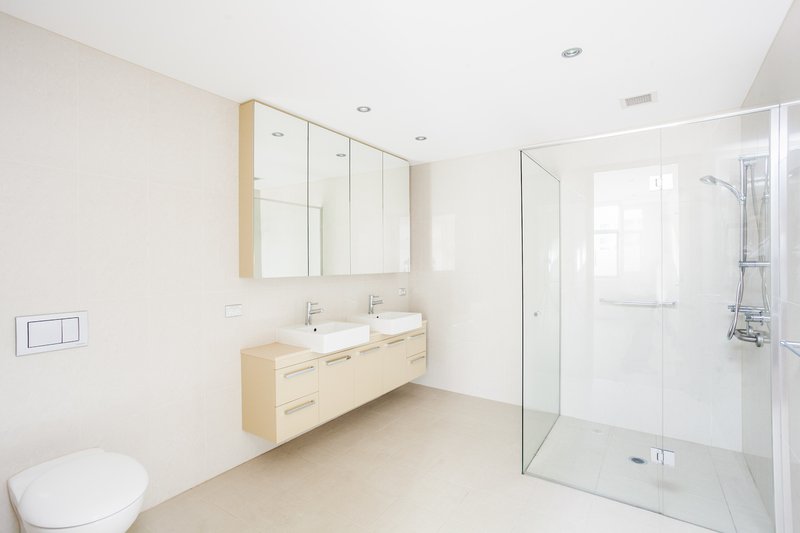 Photo - 120/1 Ross Street, Wollongong NSW 2500 - Image 7