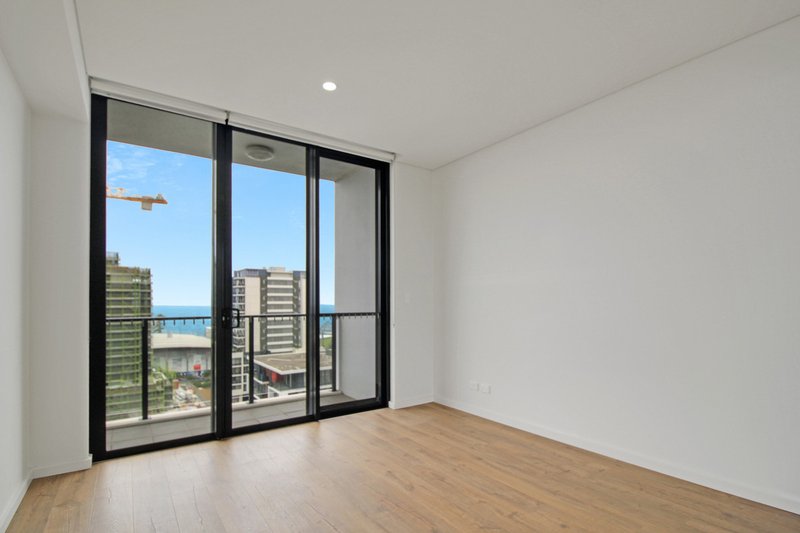 Photo - 1201/41 Crown Street, Wollongong NSW 2500 - Image 6