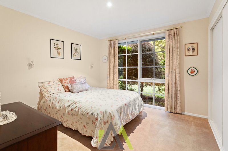 Photo - 1/202 Mount Eliza Way, Mount Eliza VIC 3930 - Image 9