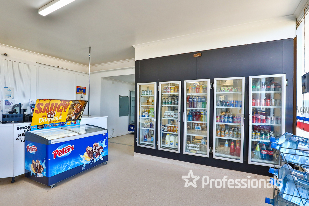 4-bedroom house at 1202 Sturt Highway, Merbein South, VIC 3505, Mildura, Victoria