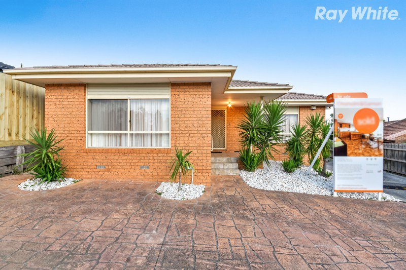 Photo - 1/202 Waradgery Drive, Rowville VIC 3178 - Image 1