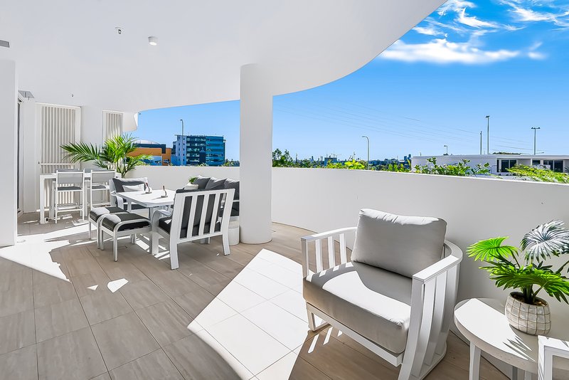 Photo - 1202/116 Laver Drive, Robina QLD 4226 - Image 1