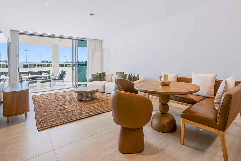 Photo - 1202/116 Laver Drive, Robina QLD 4226 - Image 7