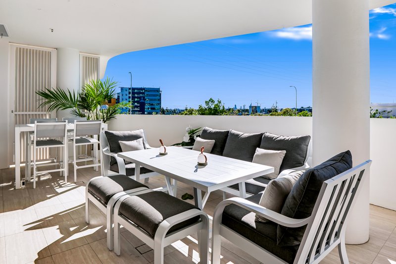Photo - 1202/116 Laver Drive, Robina QLD 4226 - Image 14